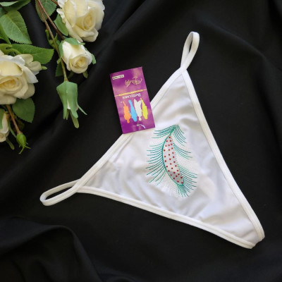 Жіночі стринги Bettycana білі з мікро-сіточкою спереду (B_555)