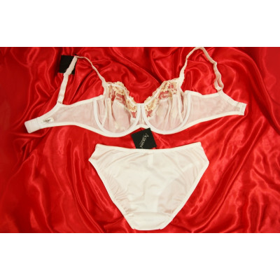 Комплект бюстгальтера soft bra і трусиків слип Acousma - ніжне мереживо для комфортного носіння